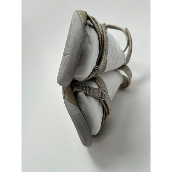 Clarks Snake Print Sandals Adjustable Straps Comfort Walking Shoes Size 8 - Picture 9 of 11